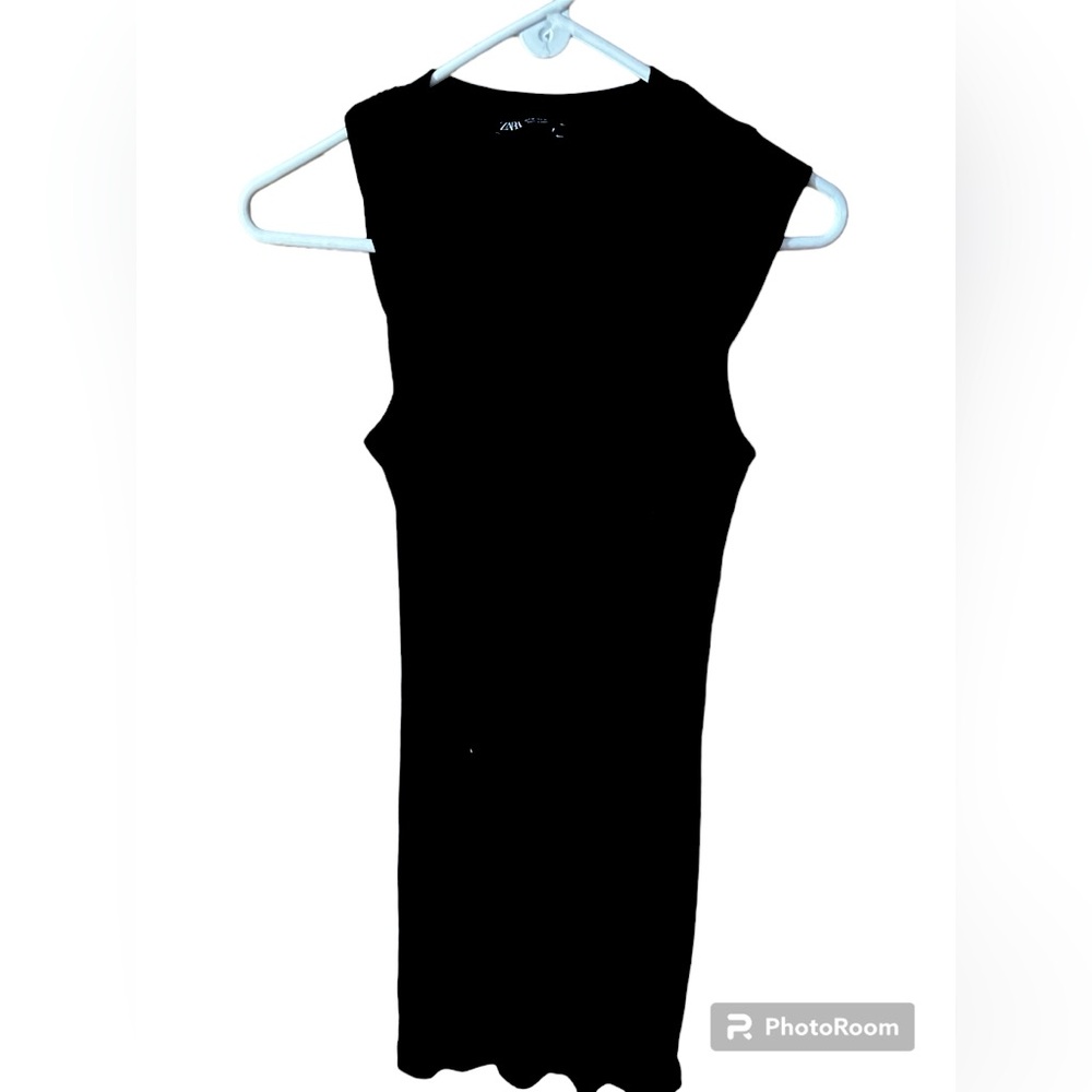 Zara Women’s Black Ribbed Mini Dress Medium